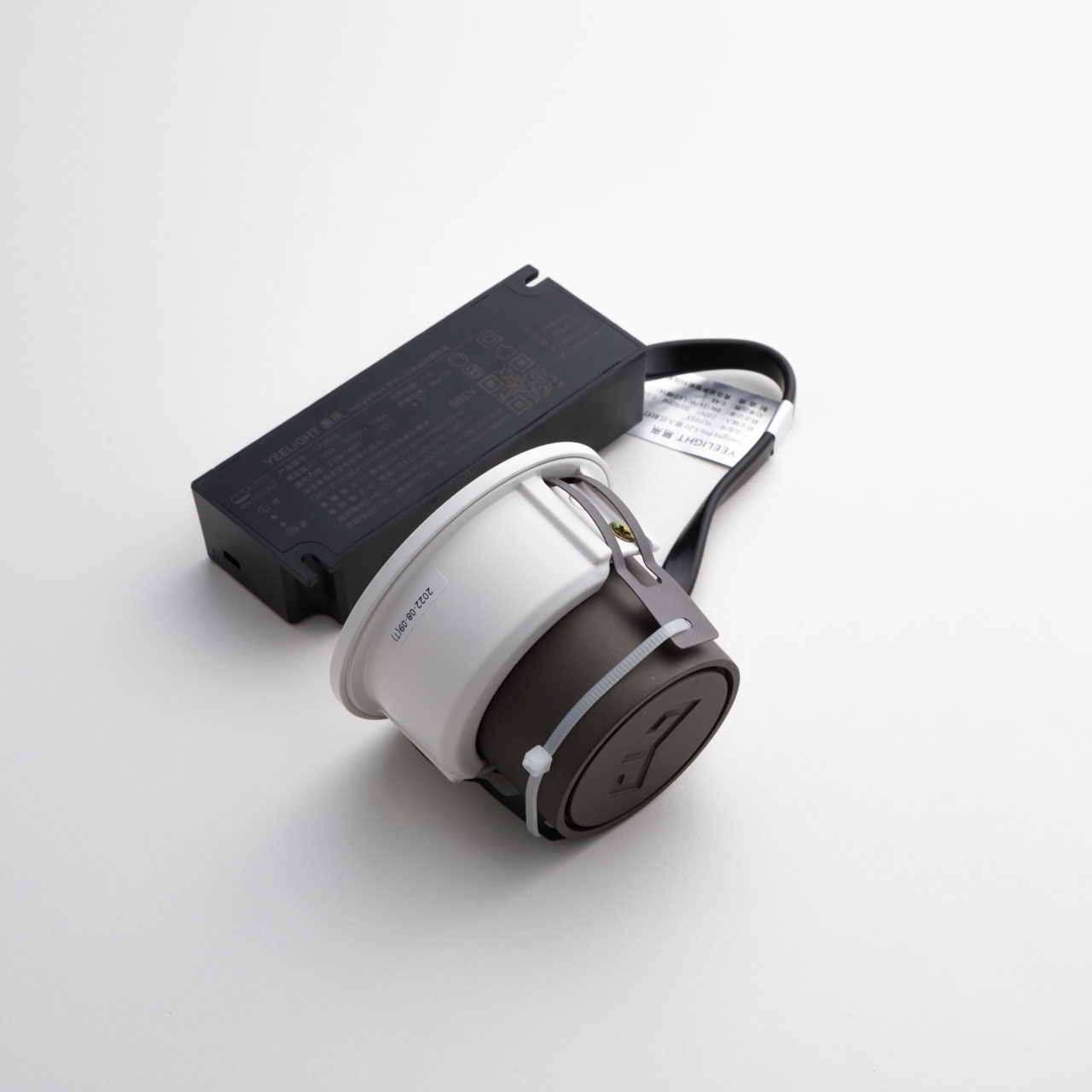 Yeelight YLP053-36 Встраиваемый светильник Yeelight Pro E20 Spotlight, мощность 8 Вт, угол рассеивания 36°