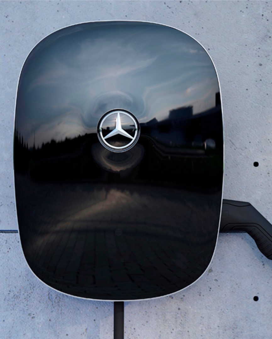 Mercedes 002-001-00001 Зарядная станция Mercedes-Benz Wallbox Home, цвет: Чёрный, оттенок: RAL 9011