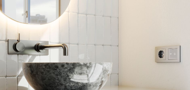 Zennio ZVIF55X4VTW Выключатель сенсорный KNX Flat 55 X4, версия vT,  4-кнопочный, цвет: белый