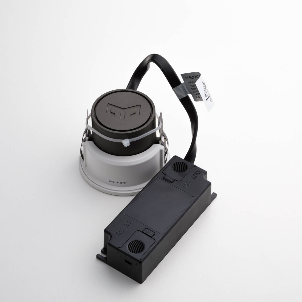 Yeelight YLP053-36 Встраиваемый светильник Yeelight Pro E20 Spotlight, мощность 8 Вт, угол рассеивания 36°