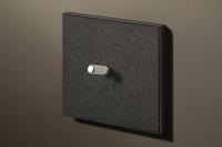 Lithoss LI0010105 Двухпозиционный переключатель Cockpit, цвет: Чёрный, оттенок: Текстурированный (никель с накаткой)