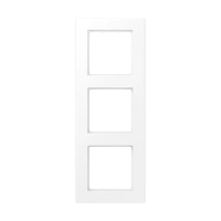 Jung A 5583 BF WWM Рамка 3-ная, вертикальный и горизонтальный монтаж, Лакированный термопласт, A 550, белоснежный матовый