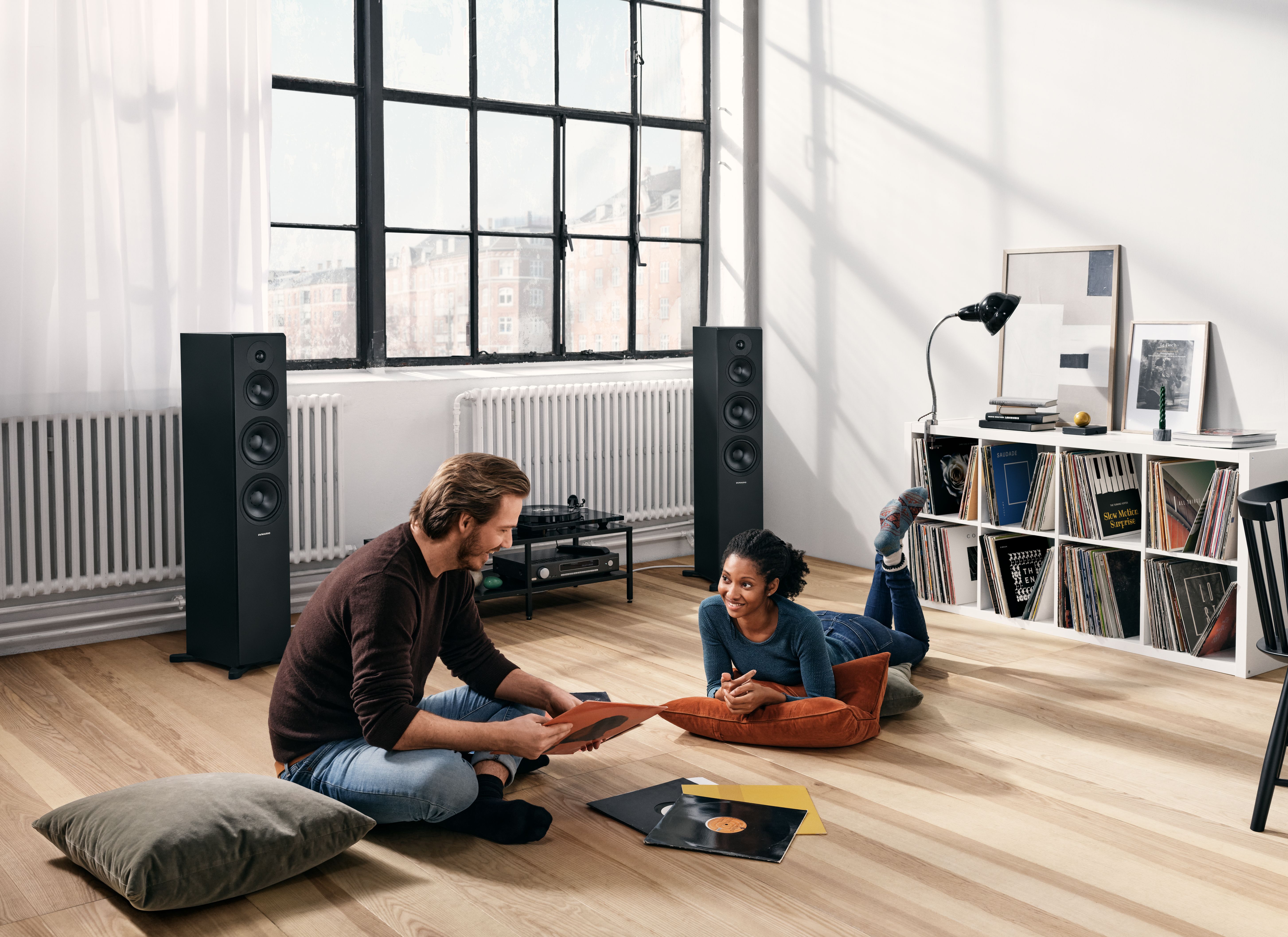 Dynaudio 248583 Напольная акустика Dynaudio New Emit 50 black, цвет: Чёрный