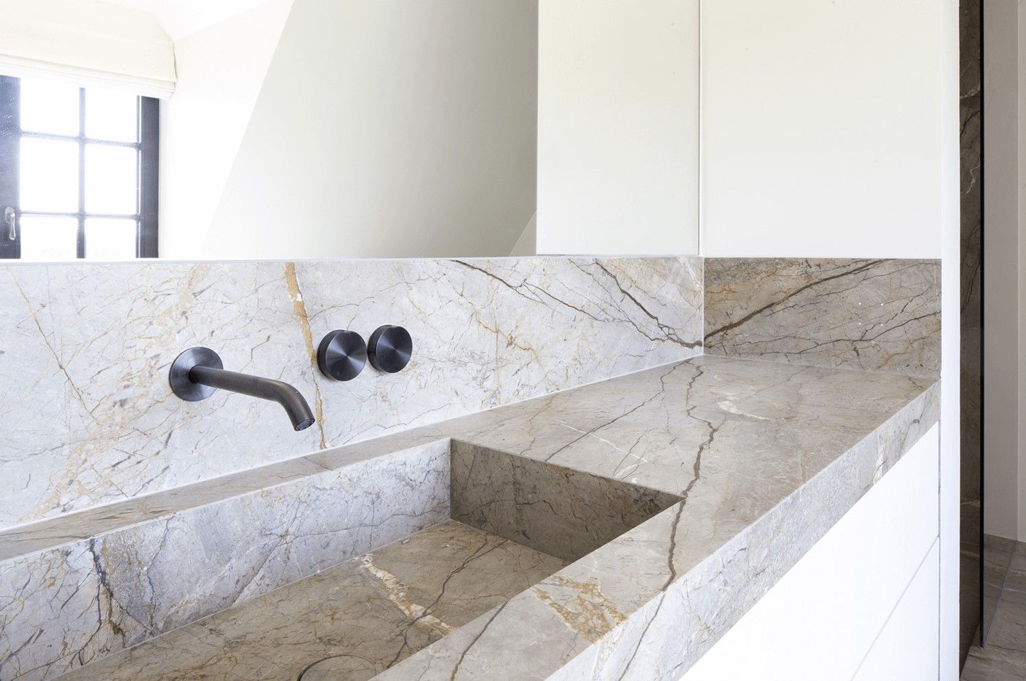 Tense KNX_INTINT4 Сенсорный выключатель KNX  Intensity Integrated 4F