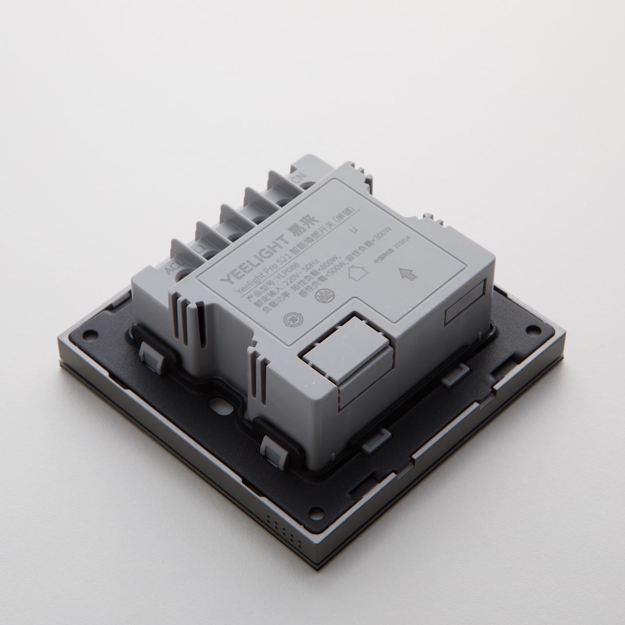 Yeelight YLP088 Выключатель Yeelight Pro, серия S21, проводной, 1 клавиша, серый (N L)