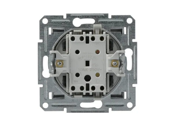 Interra 
					ITR0100171
				 1 Полюсный выключатель - Антрацит