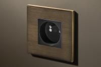 Lithoss Розетка Void square Bronze antique, Цвет: Бронзовый ,оттенок: Античный