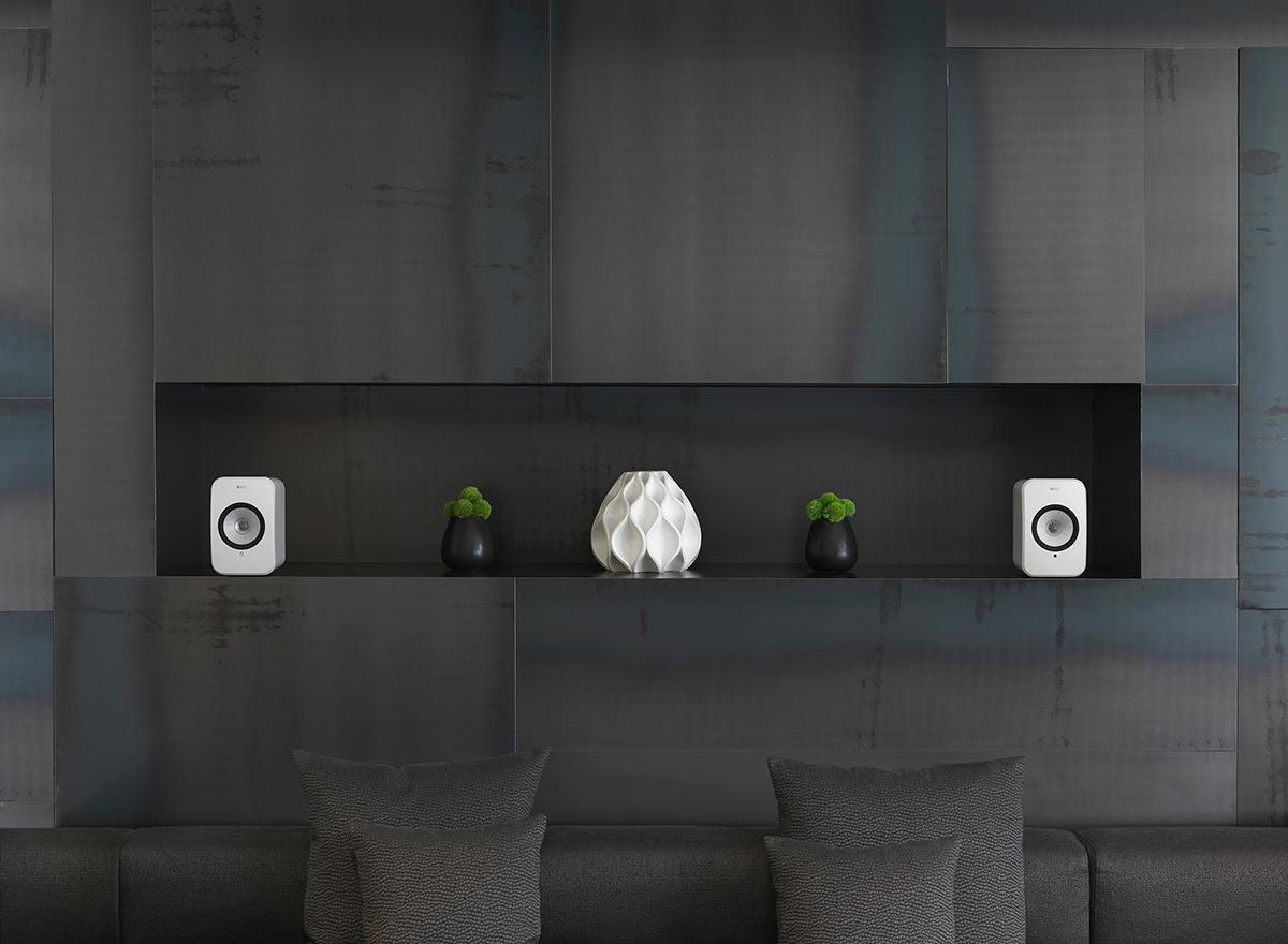 Kef 184982 Акустическая система KEF LSX white (SP3994AX)