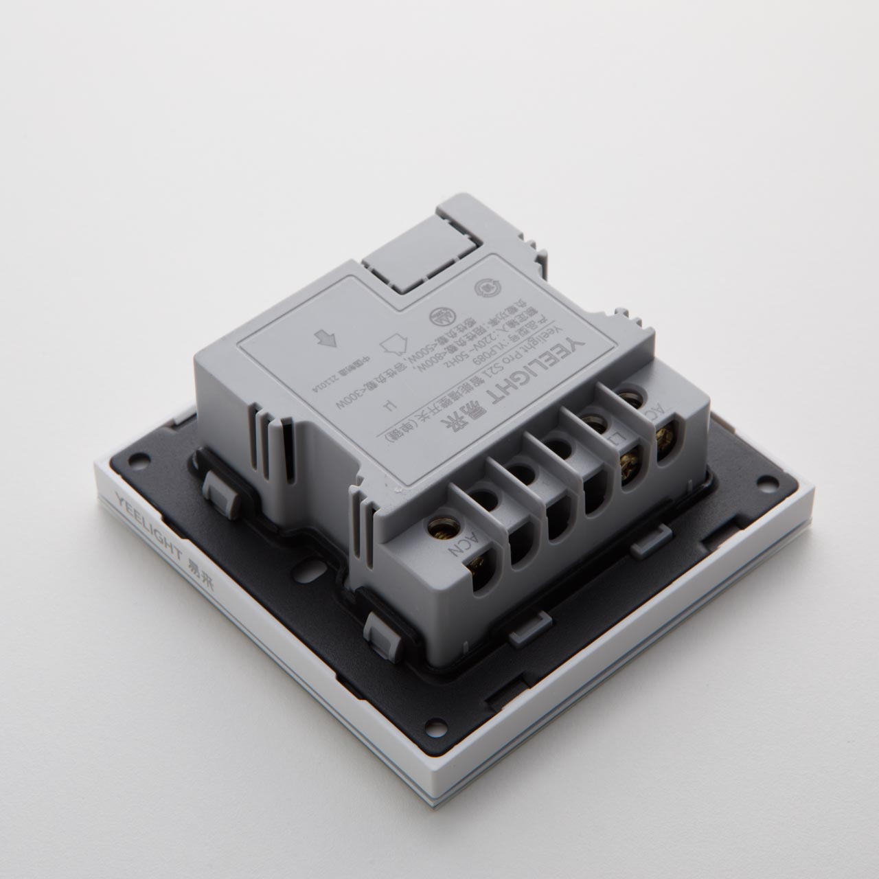 Yeelight YLP089 Выключатель Yeelight Pro, серия S21, проводной, 1 клавиша, белый (N L)