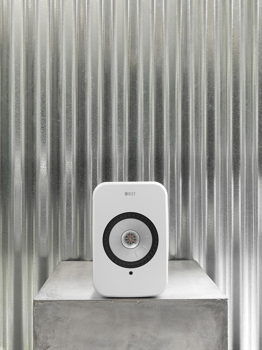 Kef 184982 Акустическая система KEF LSX white (SP3994AX)