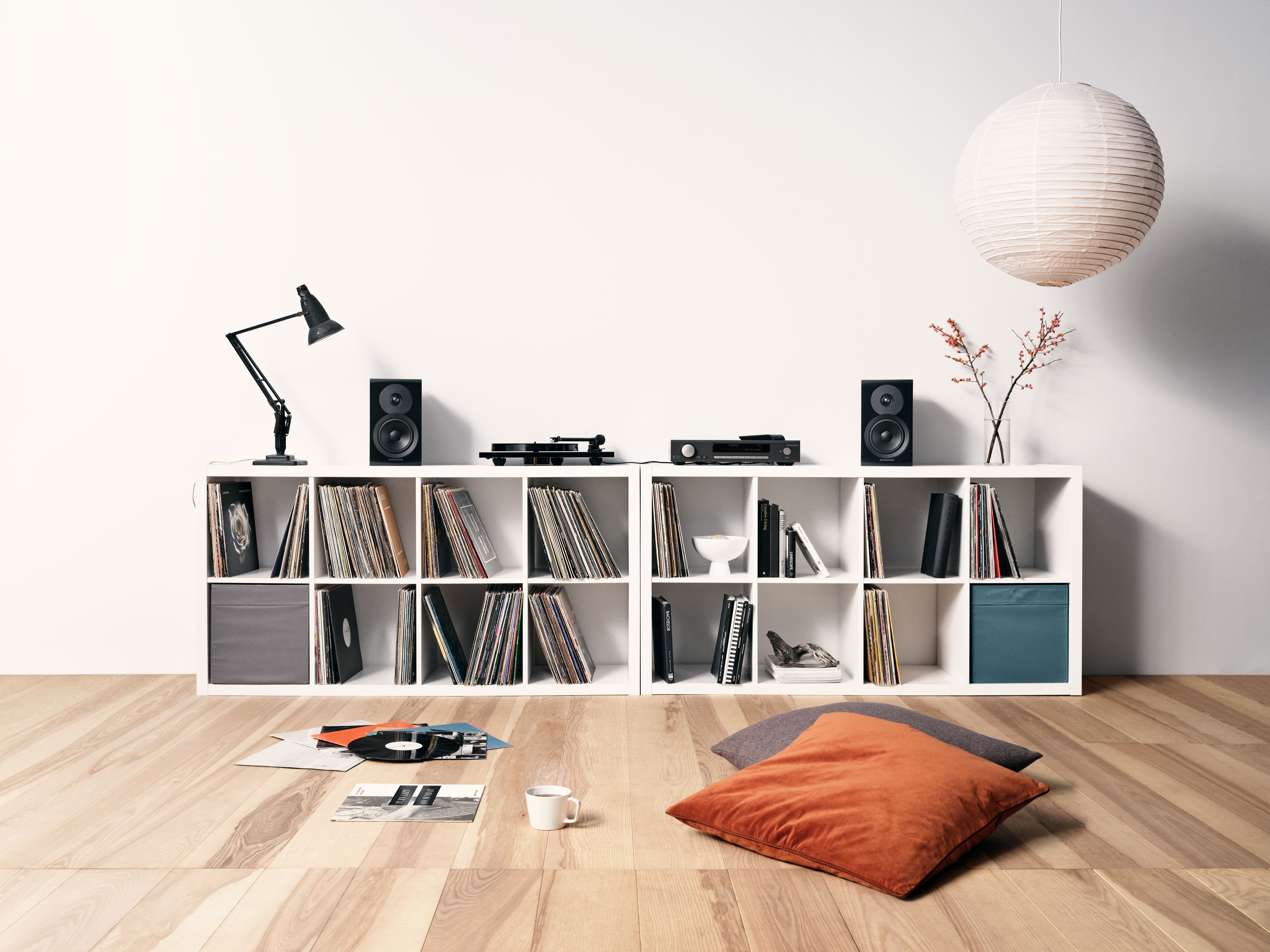 Dynaudio 248575 Полочная акустика Dynaudio New Emit 10 white, цвет: Белый