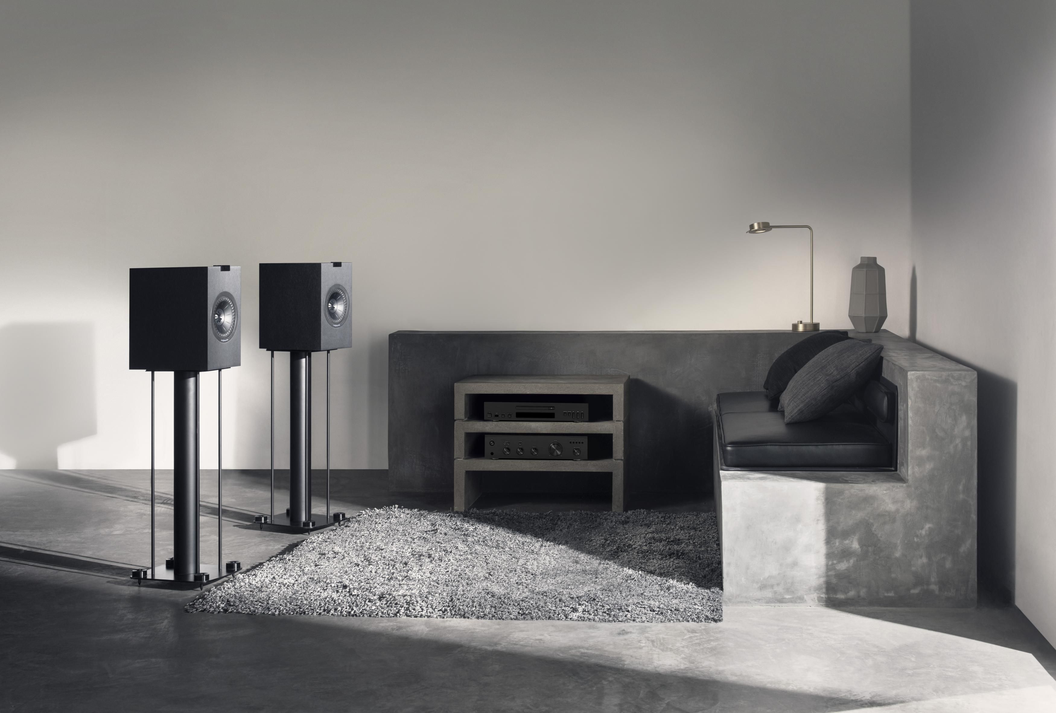 Kef 167548 Полочная акустика KEF Q150 Satin Black, цвет: Чёрный