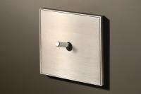 Lithoss LI0010107 Двухпозиционный переключатель Cockpit, цвет: Никель, оттенок: Рифленый