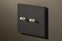 Lithoss LI0010124 Двухпозиционный переключатель Cockpit, цвет: Чёрный, оттенок: Текстурированный (никель с накаткой)