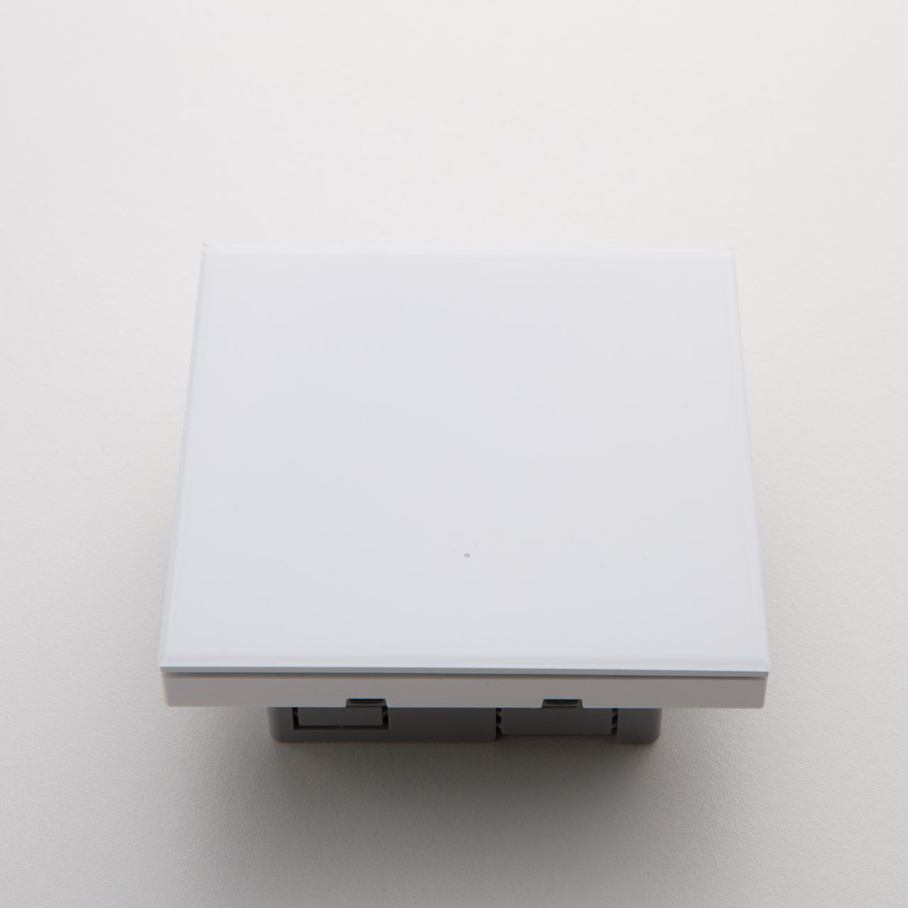 Yeelight YP-0505-W Выключатель Yeelight Pro, серия E20, проводной, 1 клавиша, белый (N+L or L)