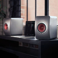 Kef 228485 Полочная акустика KEF LS50 Wireless Titanium Grey/Red, цвет: Серый