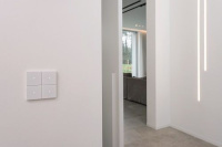 Tense KNX_INTAW4 Сенсорный выключатель KNX Intensity Alu White 4F, цвет: Белый