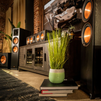 Klipsch 192403 Акустика центрального канала Klipsch RP-504C walnut, цвет: Темно - коричневое дерево